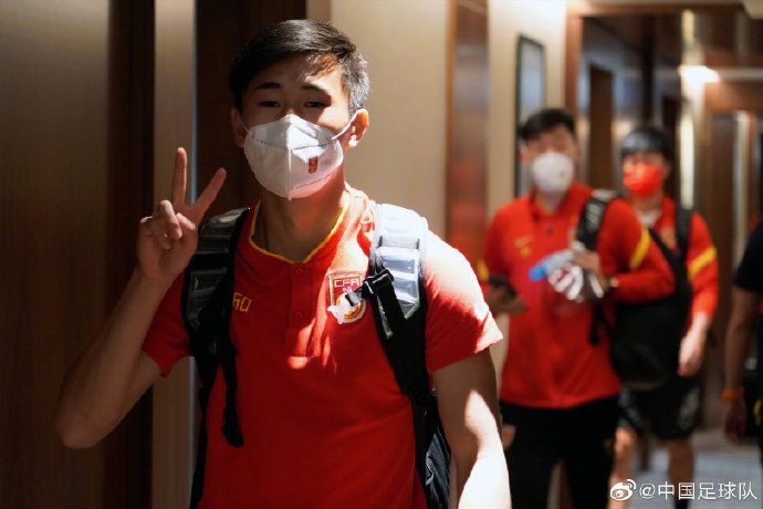 最终，富勒姆3-2击败狼队，终结联赛4轮不胜。